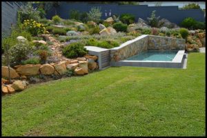  retaining wall